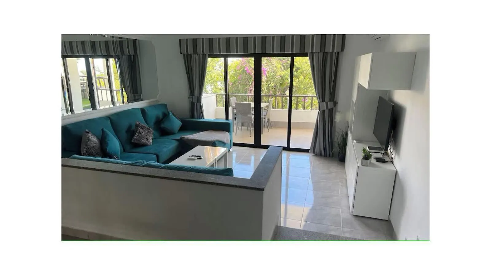 Apartmán Cristian Sur 46 - Two Bed Los Cristianos  0*, Los Cristianos (Tenerife)