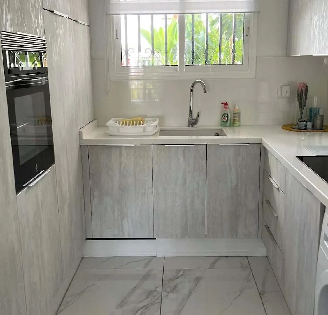 Cristian Sur 46 - Two Bed Apartment Los Cristianos  0*, Los Cristianos (Tenerife) Spain
